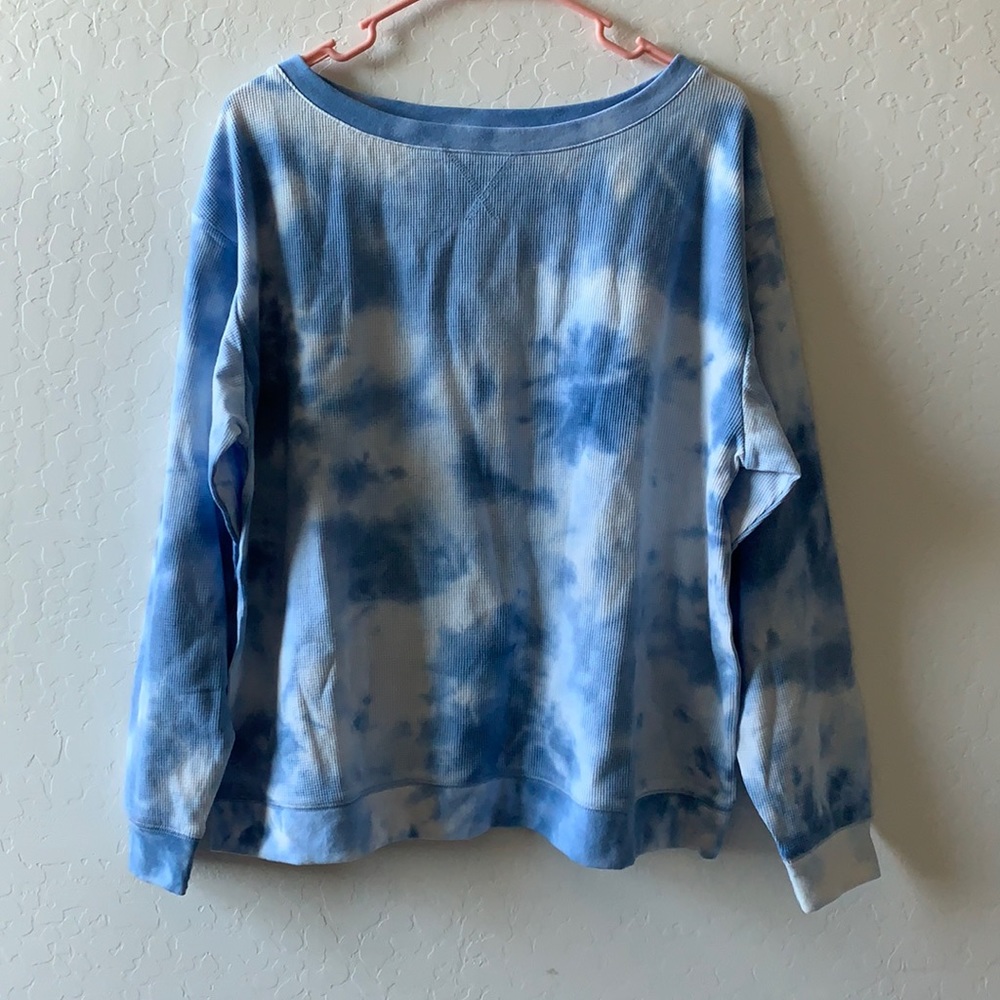 Ladies long sleeve waffle top